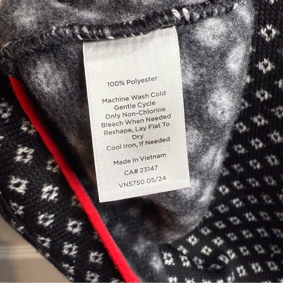 T by Talbots Fleeceback Half-Zip Pullover - Mini Diamond Geo Size Medium GUC - Picture 6 of 6